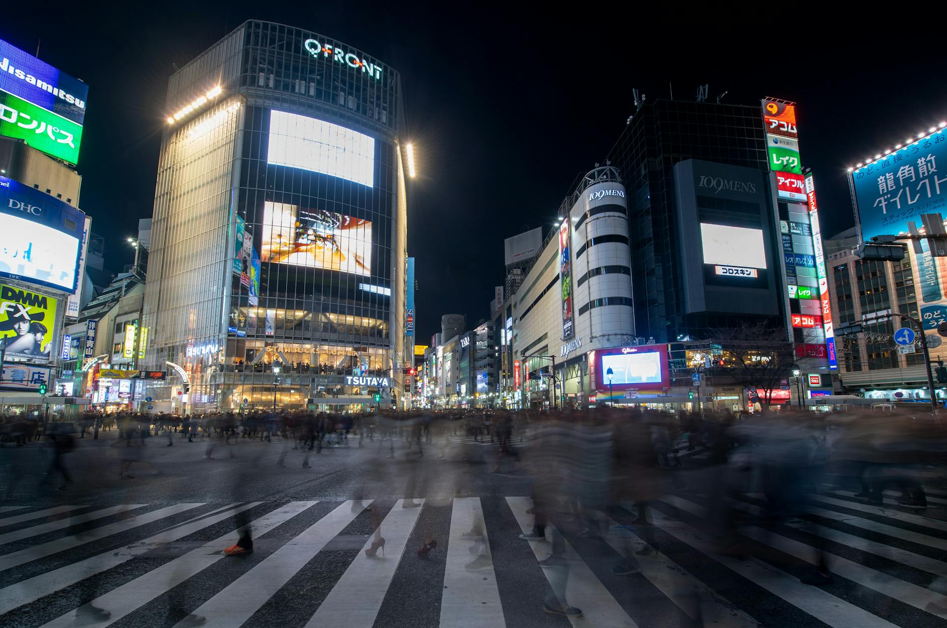 best photo spots tokyo guide photo1 — Margo Evardson / Pexels