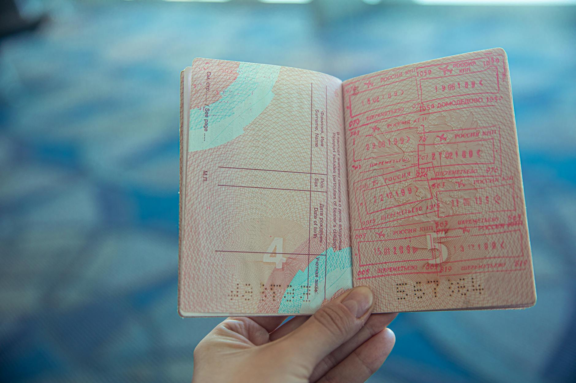 japan tourist visa guide thumb — Ekaterina Belinskaya / Pexels