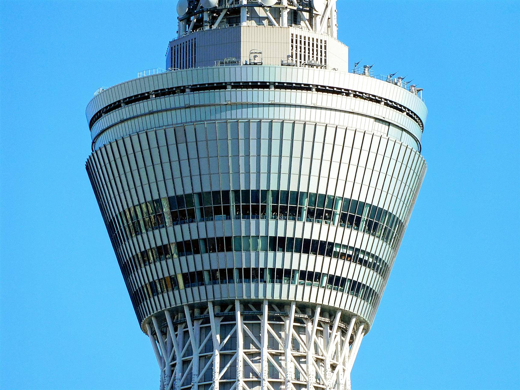 tokyo skytree vs tokyo tower guide tower2 — John Lee / Pexels