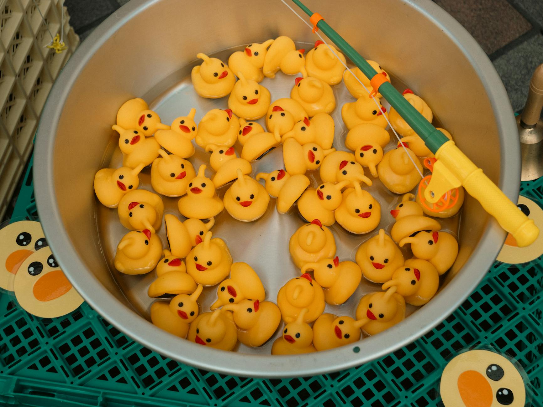 tokyo with kids guide kids1 — Huu Huynh / Pexels