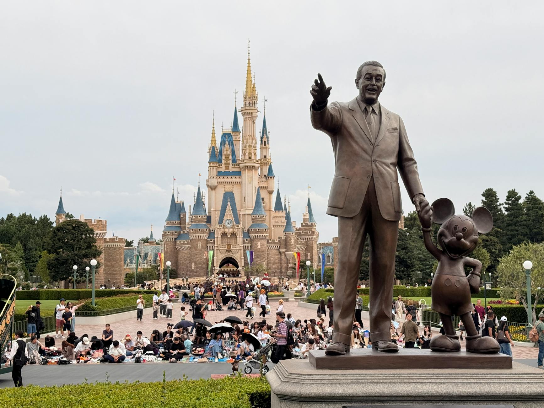 tokyo with kids guide thumb — Onai Leonardo / Pexels