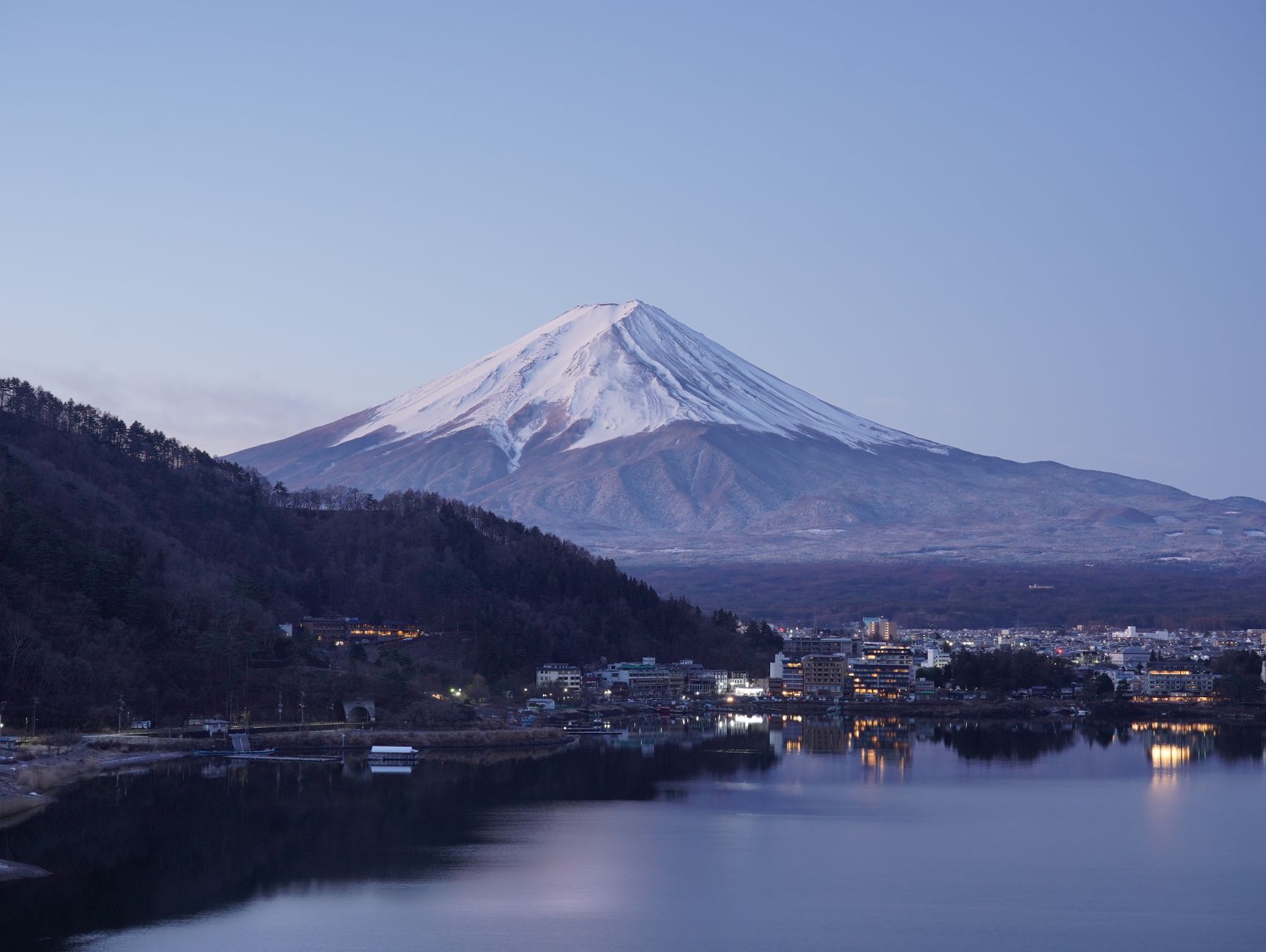Japan Train Travel: Top Apps 2026
